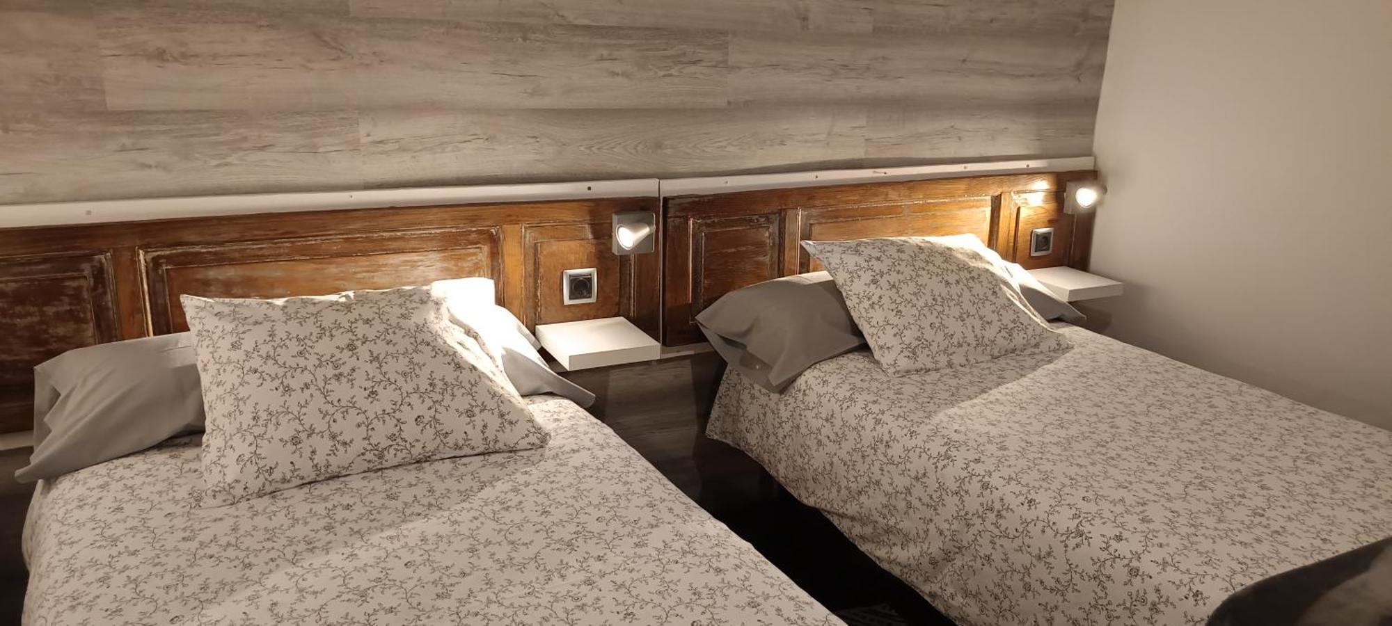 Piso Centrico Amplio, Luminoso, En Casa De Piedra Apartment Гуитириз Екстериор снимка